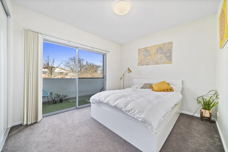 Photo - 6/7 Lowanna Street, Braddon ACT 2612 - Image 3