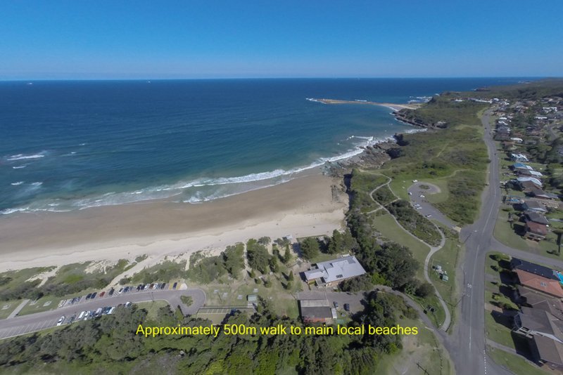 Photo - 67 Macquarie Gr , Caves Beach NSW 2281 - Image 7