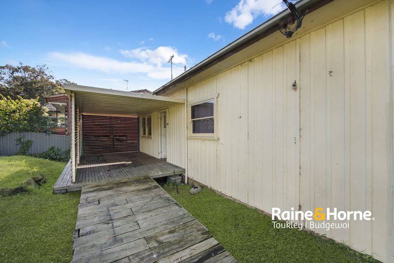 Photo - 67 Malvina Parade, Lake Haven NSW 2263 - Image 11