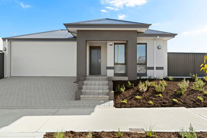 Photo - 67 Maspalomas Drive, Madora Bay WA 6210 - Image 1