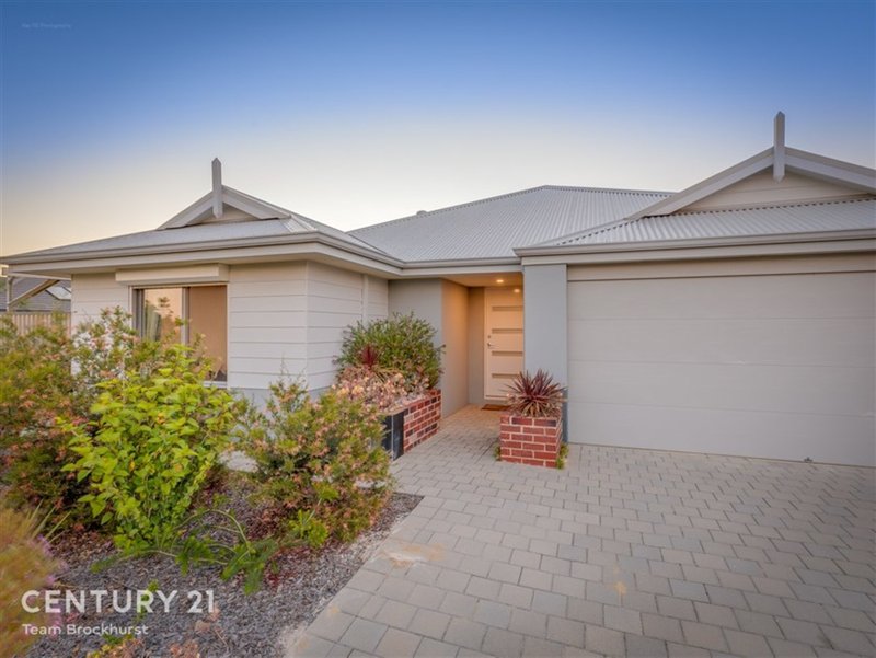 67 Monticello Parkway, Piara Waters WA 6112