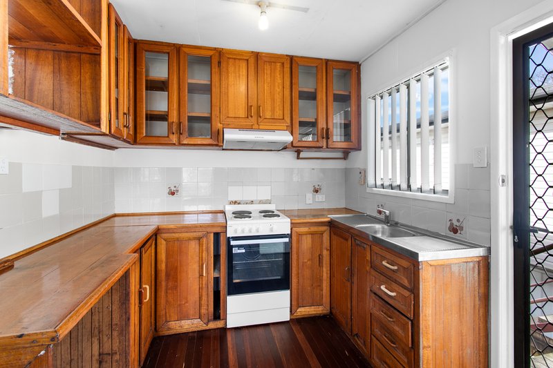 Photo - 67 Moon Street, Caboolture South QLD 4510 - Image 5