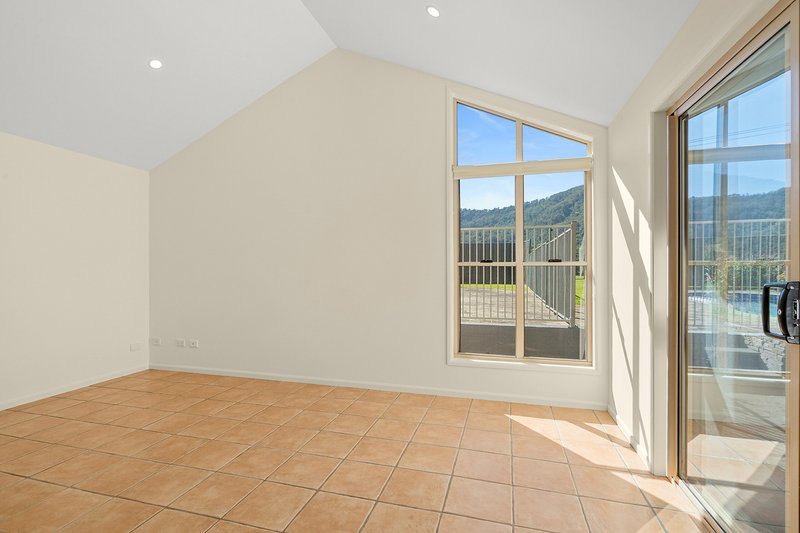 Photo - 67 Nooramunga Avenue, Cambewarra Village NSW 2540 - Image 13