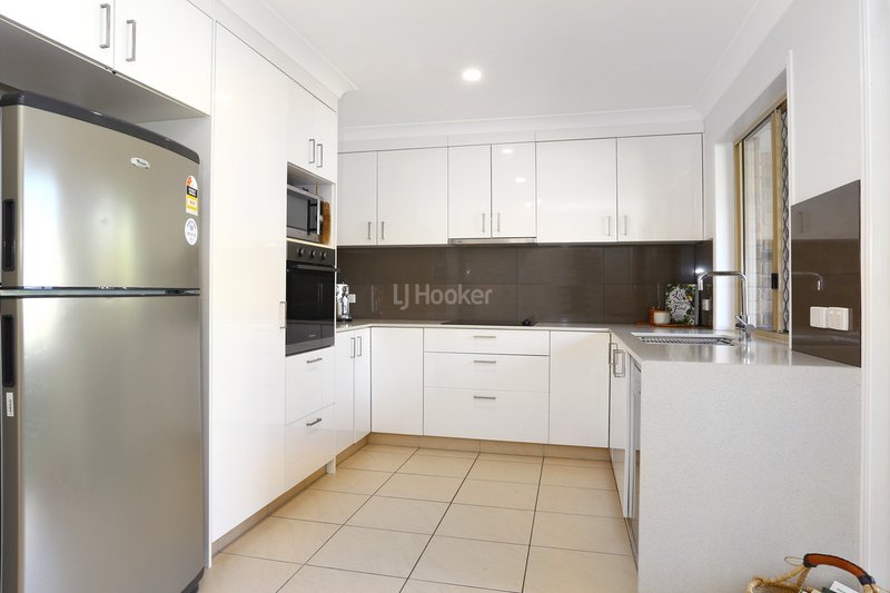 Photo - 67 Numbat Court, Coombabah QLD 4216 - Image 4