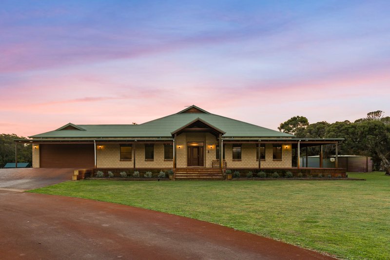 Photo - 67 Old Dairy Court, Oakford WA 6121 - Image 1