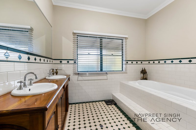 Photo - 67 Old Dairy Court, Oakford WA 6121 - Image 26
