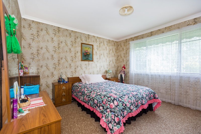 Photo - 67 Piddington Street, Watson ACT 2602 - Image 6