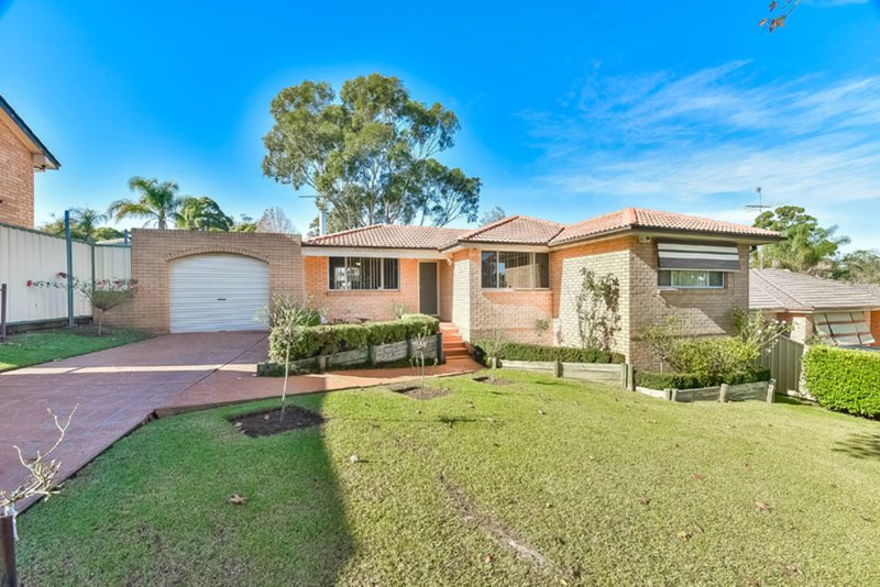 67 Pinaroo Cresent , Bradbury NSW 2560