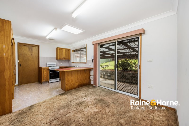 Photo - 67 Premier Way, Bateau Bay NSW 2261 - Image 7