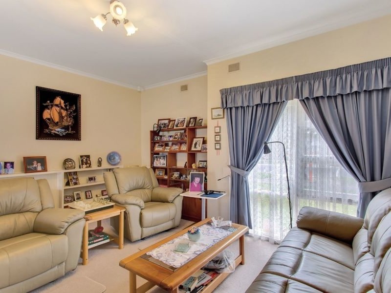 Photo - 67 Princes Road, Greenacres SA 5086 - Image 2