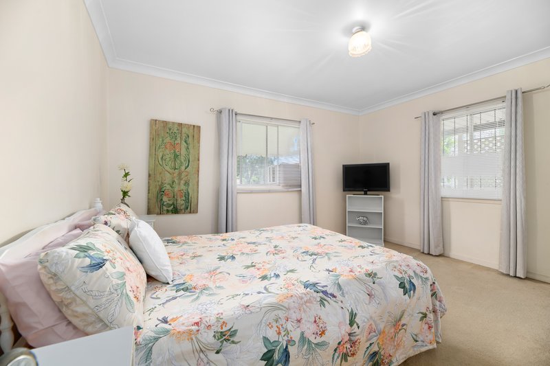 Photo - 67 Queens Road, Everton Hills QLD 4053 - Image 5