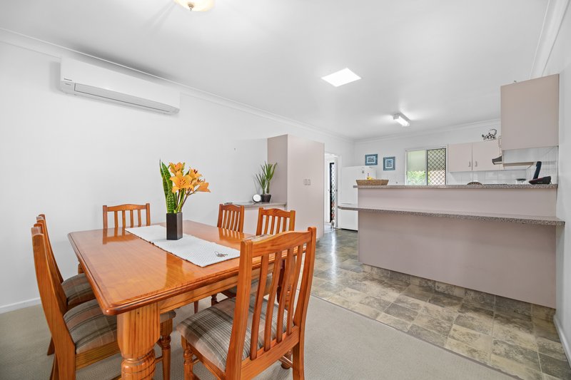 Photo - 67 Queens Road, Everton Hills QLD 4053 - Image 8