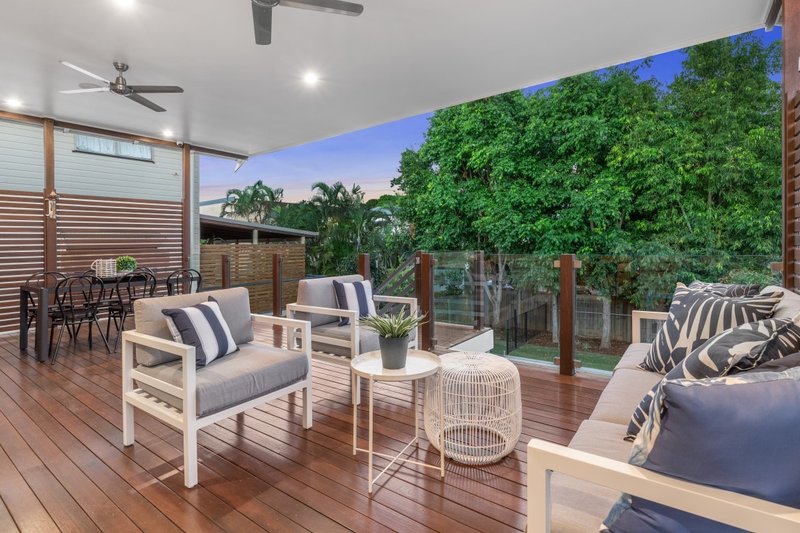 Photo - 67 Riverton Street, Clayfield QLD 4011 - Image 4