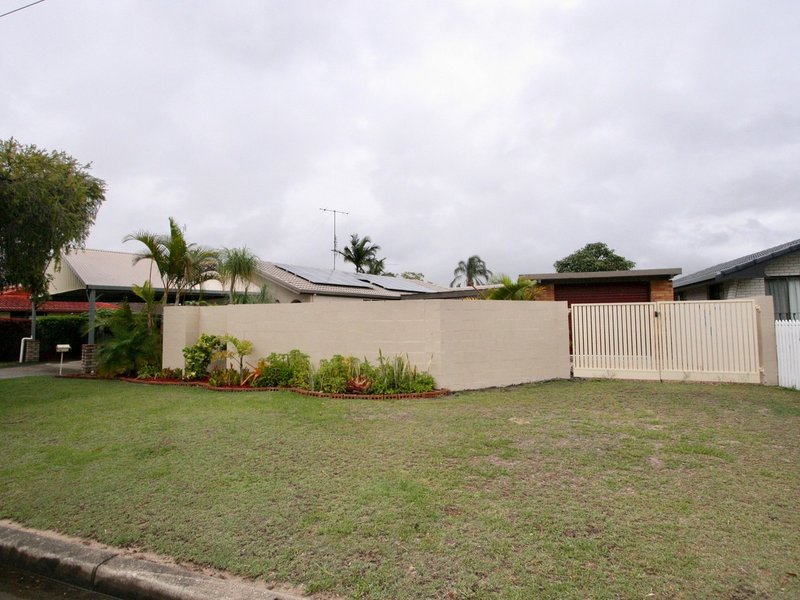 Photo - 67 Riviera Avenue, Tweed Heads West NSW 2485 - Image 12