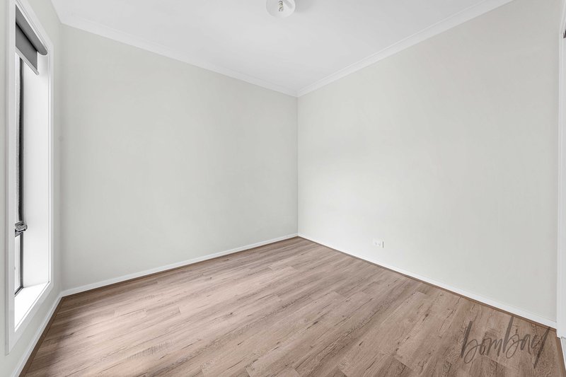 Photo - 67 Roscoe Avenue, Kalkallo VIC 3064 - Image 9
