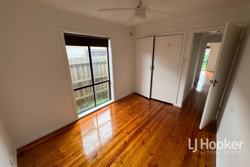 Photo - 67 Rosebery Street, Altona Meadows VIC 3028 - Image 7