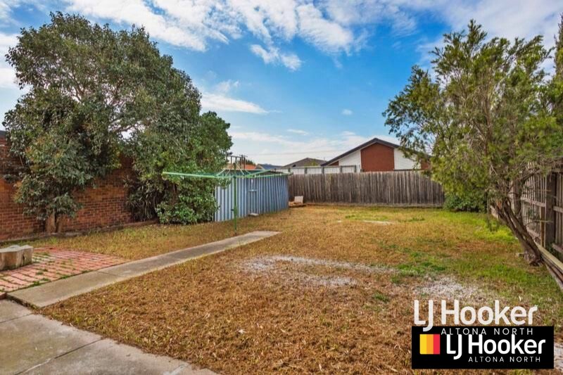 Photo - 67 Rosebery Street, Altona Meadows VIC 3028 - Image 19