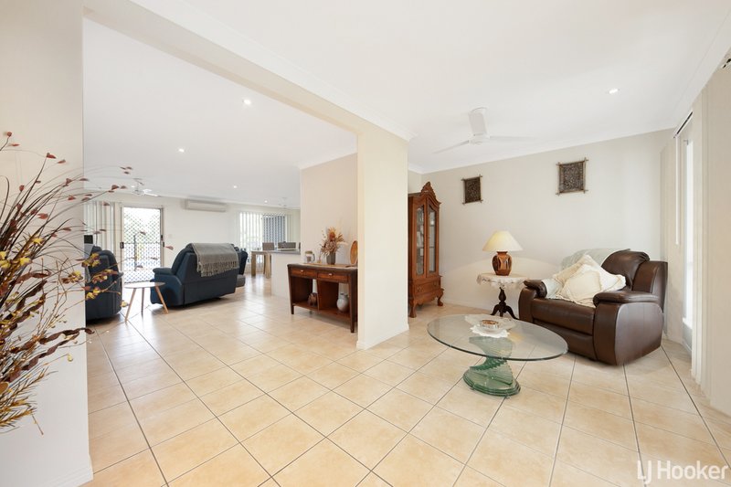 Photo - 67 Rosewood Drive, Norman Gardens QLD 4701 - Image 5