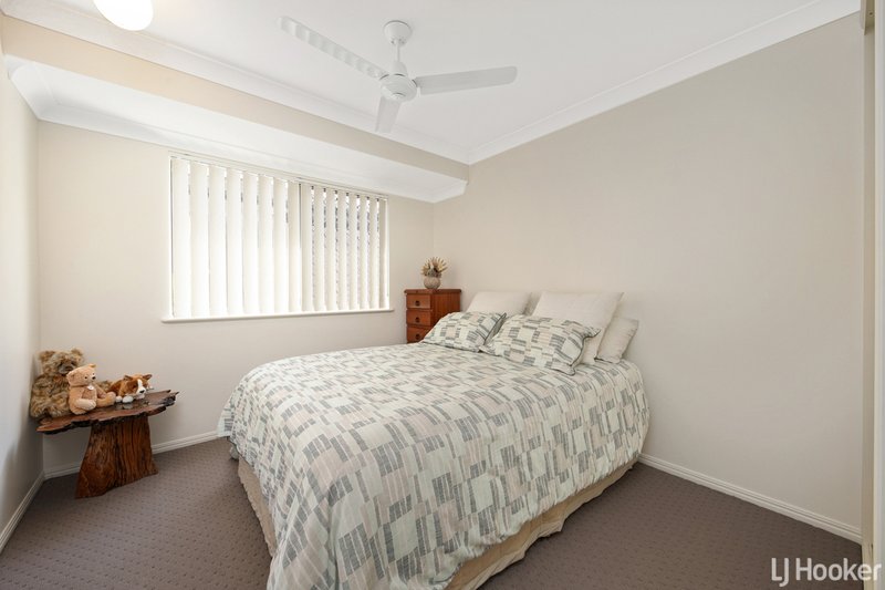 Photo - 67 Rosewood Drive, Norman Gardens QLD 4701 - Image 13