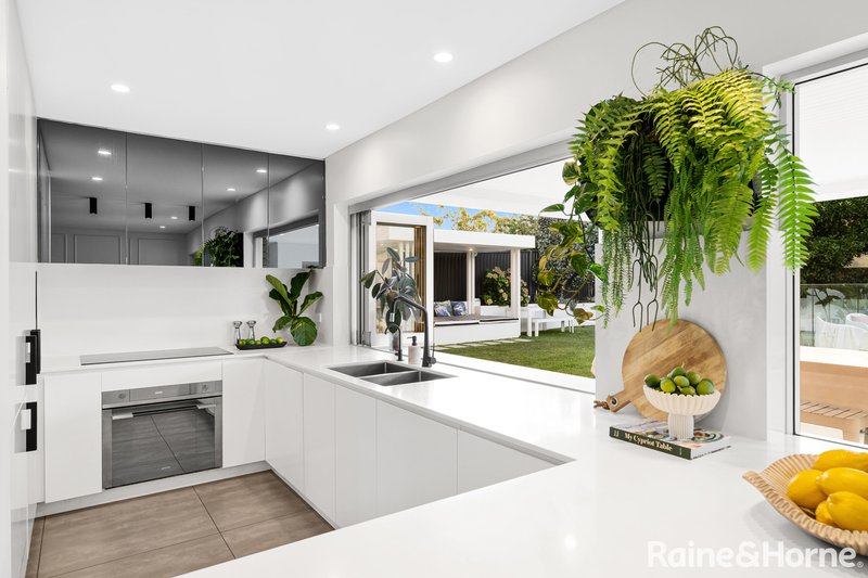 Photo - 67 Shoalhaven Road, Sylvania Waters NSW 2224 - Image 4