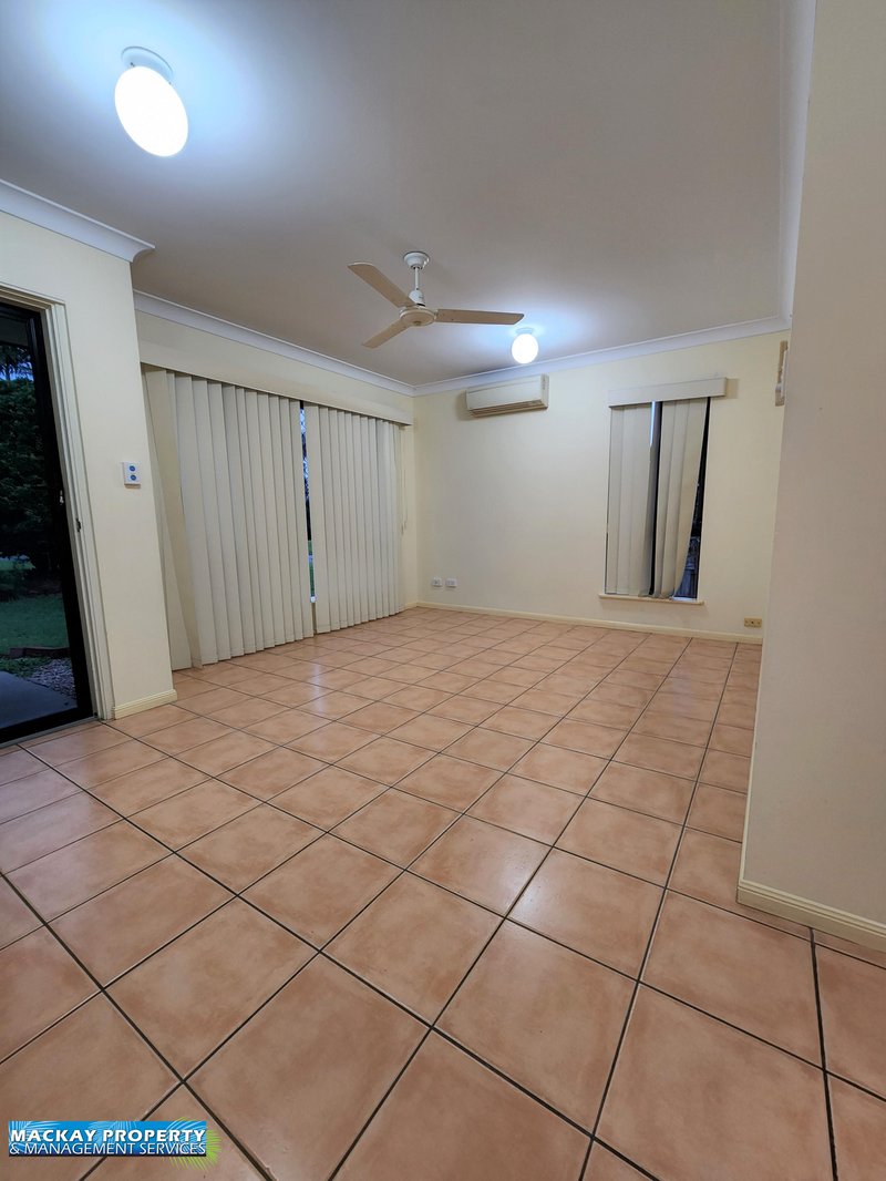 Photo - 67 Slater Avenue, Blacks Beach QLD 4740 - Image 2