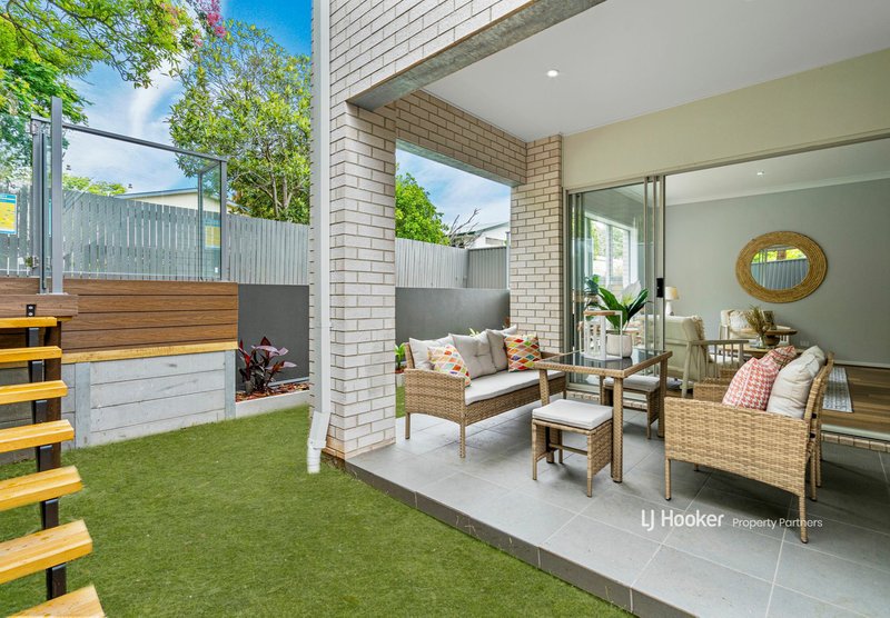 Photo - 67 Steele Street, Holland Park QLD 4121 - Image 20