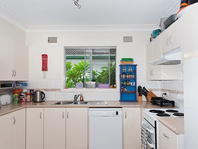 Photo - 67 Stockton Street, Nelson Bay NSW 2315 - Image 3