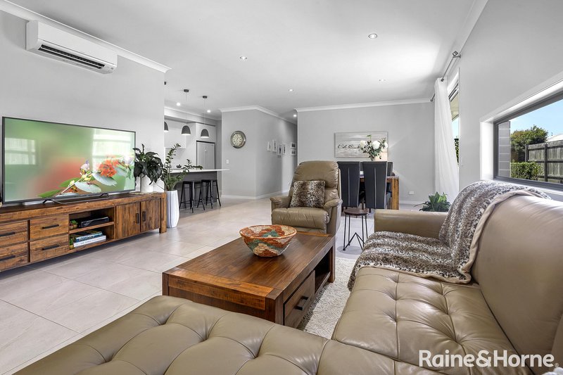 Photo - 67 Straker Drive, Cooroy QLD 4563 - Image 4