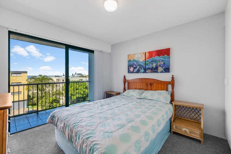 Photo - 6/7 Sykes Avenue, Kings Beach QLD 4551 - Image 6