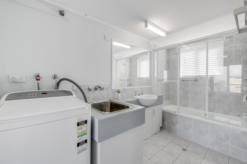 Photo - 6/7 Sykes Avenue, Kings Beach QLD 4551 - Image 7