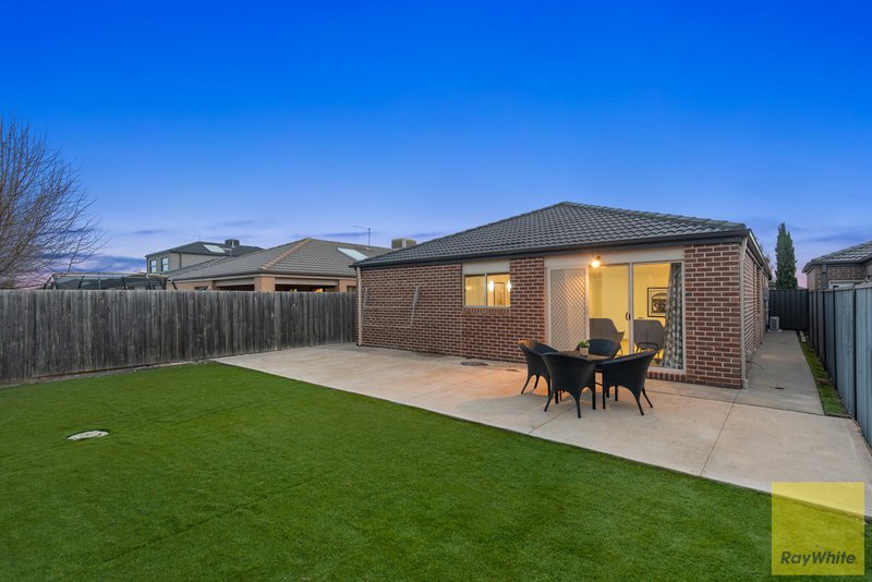Photo - 67 Terrene Terrace, Point Cook VIC 3030 - Image 16