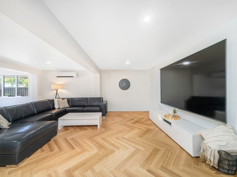 Photo - 67 Thomas Street, Clontarf QLD 4019 - Image 11