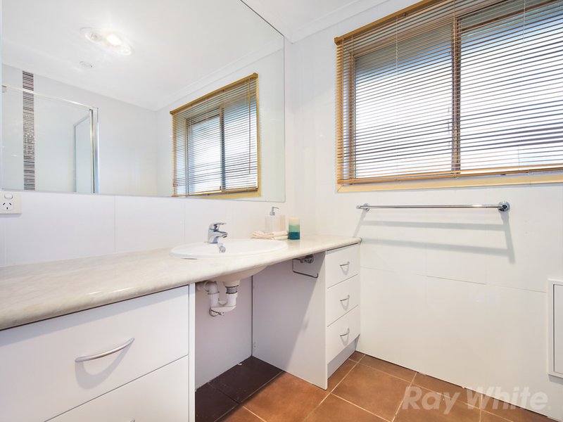 Photo - 67 Tiverton Drive, Mulgrave VIC 3170 - Image 8