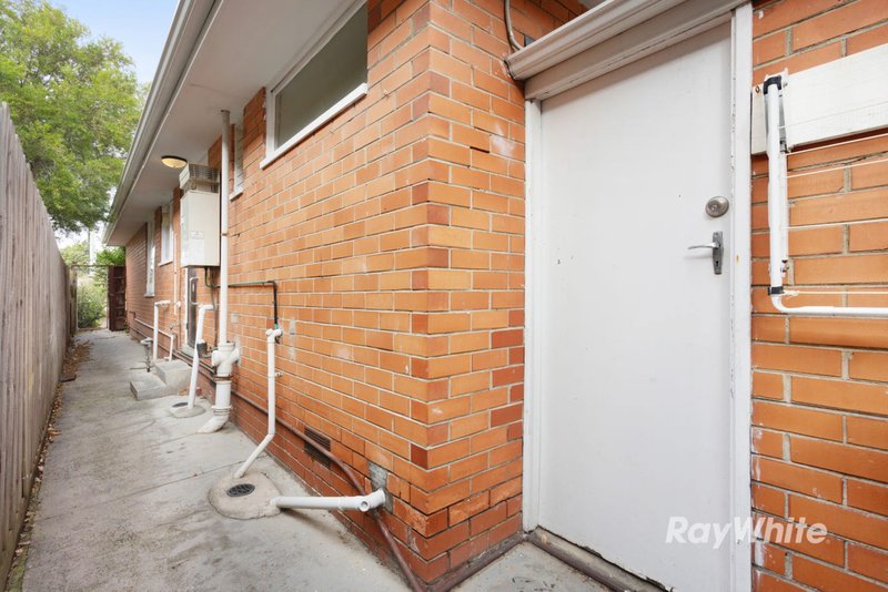 Photo - 6/7 Toolambool Road, Carnegie VIC 3163 - Image 7