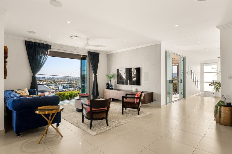 Photo - 67 Upper Cairns Terrace, Paddington QLD 4064 - Image 7