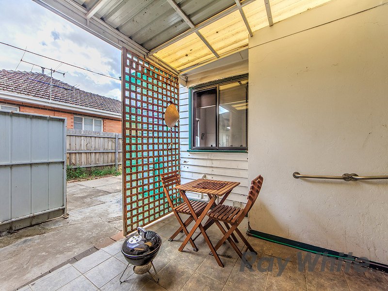 Photo - 67 View Street, St Albans VIC 3021 - Image 6