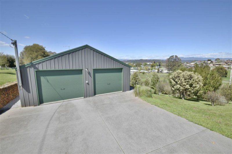 Photo - 67 West Barrack St , Deloraine TAS 7304 - Image 2