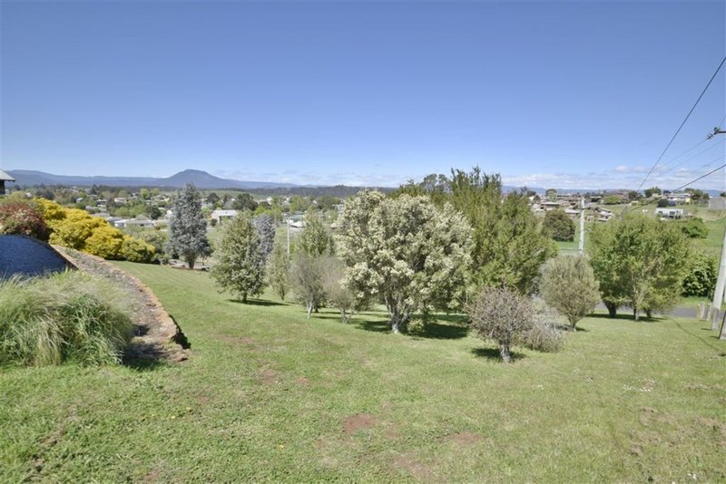 Photo - 67 West Barrack St , Deloraine TAS 7304 - Image 6