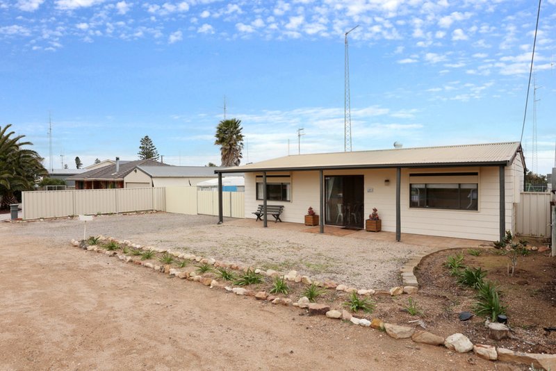 Photo - 67 Woodforde Drive, North Beach SA 5556 - Image 3