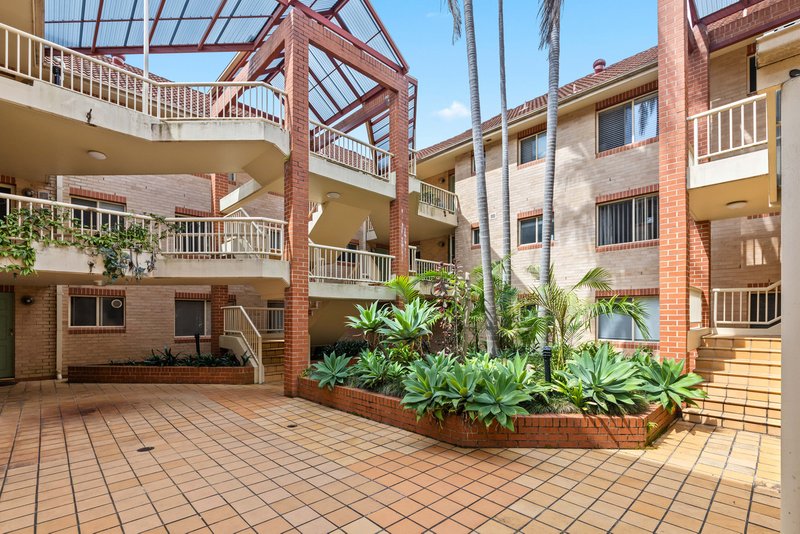 6/70 Albert Street, Hornsby NSW 2077