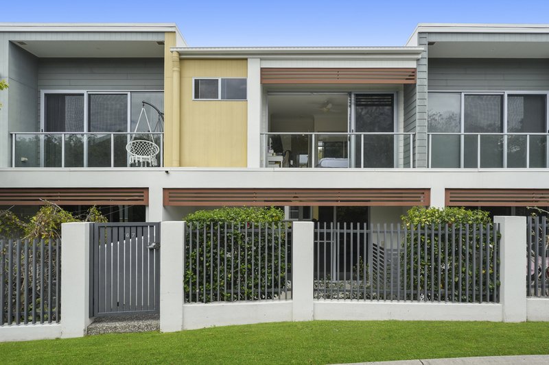 Photo - 67/1 Grande Avenue, Carrara QLD 4211 - Image 7