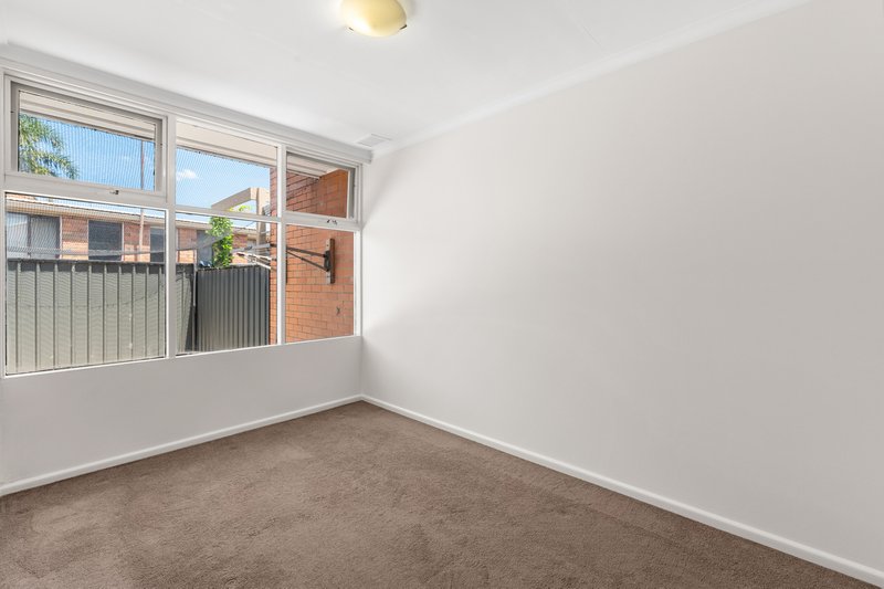 Photo - 6/71 Pine Street, Reservoir VIC 3073 - Image 6