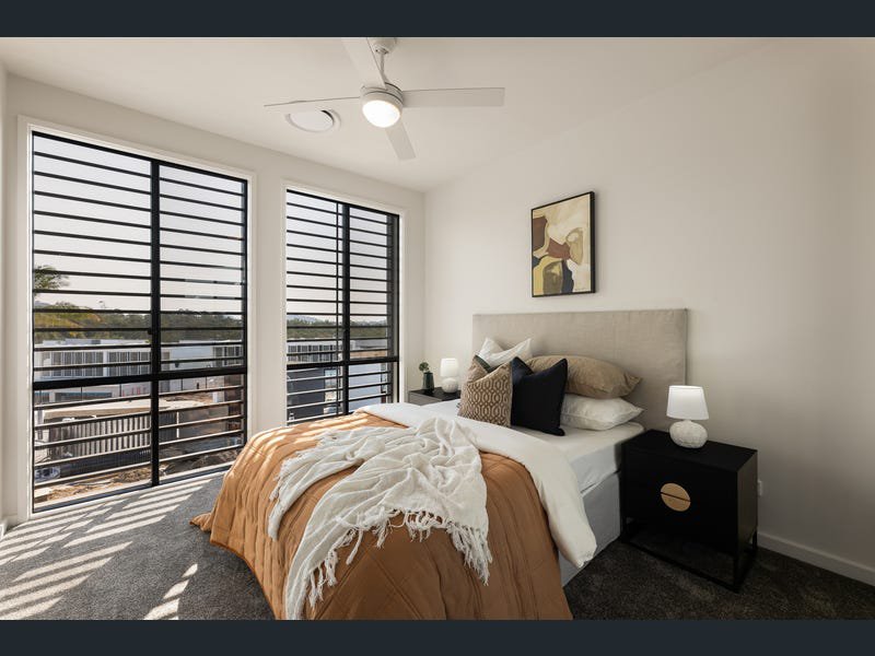 Photo - 67/100 Champions Crescent, Brookwater QLD 4300 - Image 9