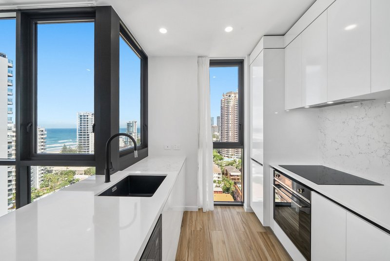 Photo - 67/16-18 Chelsea Avenue, Broadbeach QLD 4218 - Image 8