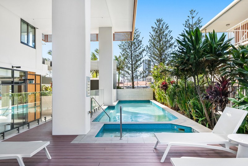 Photo - 67/16-18 Chelsea Avenue, Broadbeach QLD 4218 - Image 17