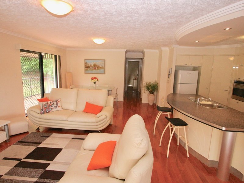 Photo - 6/72 Dutton Street, Coolangatta QLD 4225 - Image 2