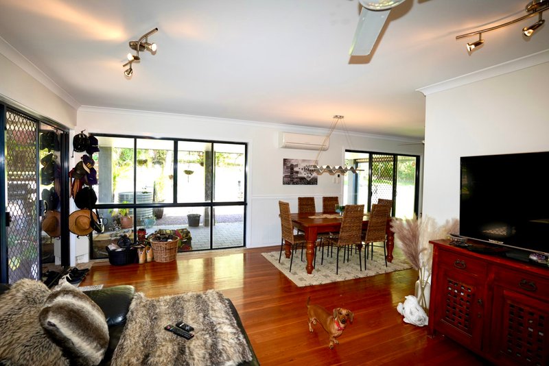 Photo - 672 Hay Point Road, Alligator Creek QLD 4740 - Image 6