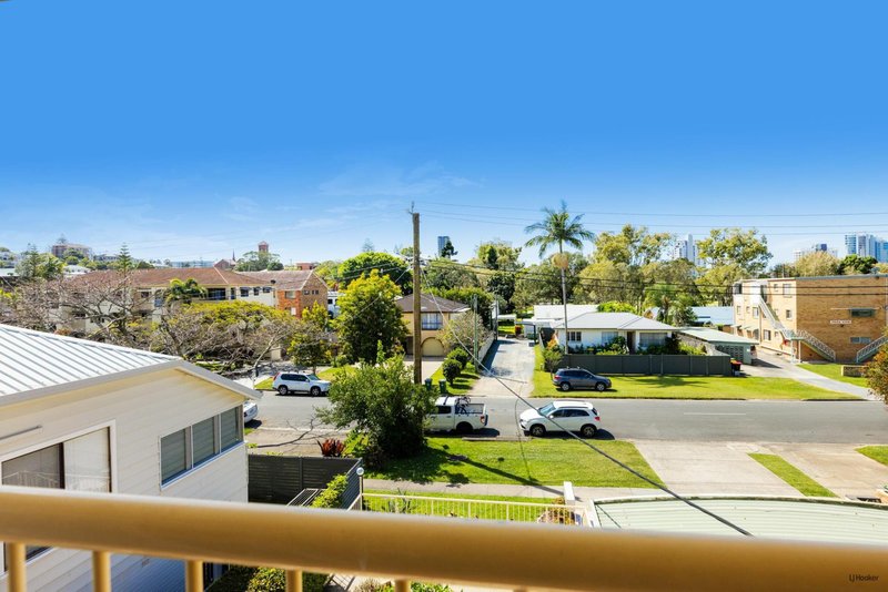 Photo - 6/72 Stapylton Street, Coolangatta QLD 4225 - Image 5