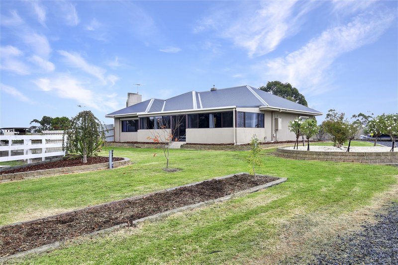 Photo - 6725 South Gippsland Highway, Loch VIC 3945 - Image 2