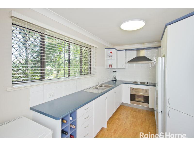 Photo - 6/73 Payne Street, Indooroopilly QLD 4068 - Image 3